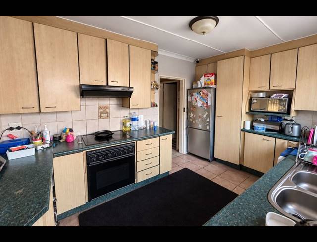 3 BEDROOM FREESTANDING FOR SALE IN ALLEN GROVE